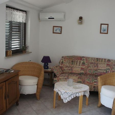 Suran Apartments Pula Exterior foto